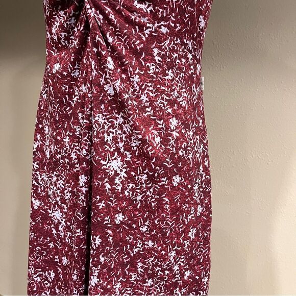 Eddie Bauer Sleeveless floral Print v-neck Athletic Dress, Small - Picture 5 of 11